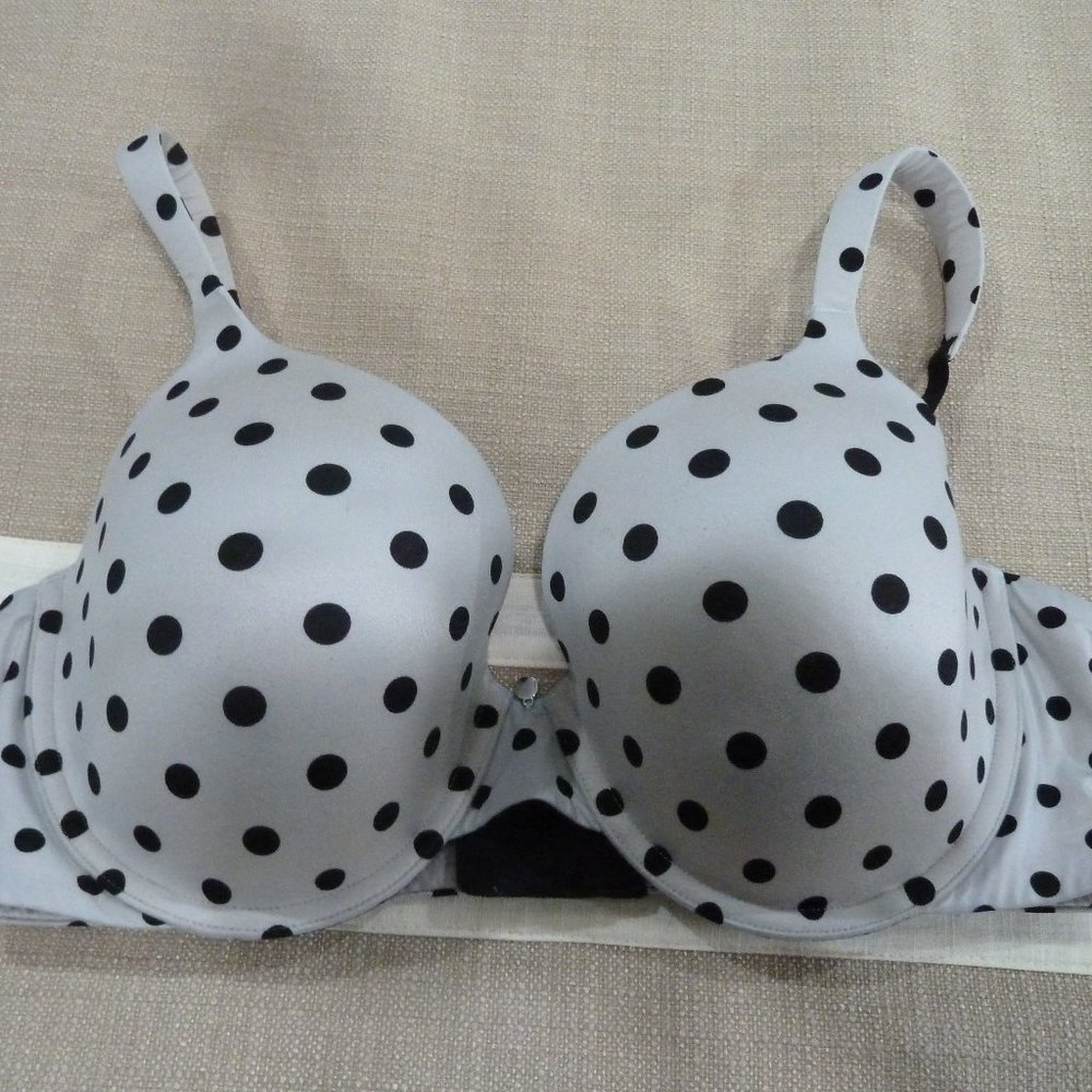 Victoria's Secret Lined Perfect Coverage Padded Bra Size 38D
